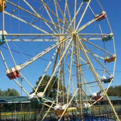 Ott Co ferris wheel 2016 $4600